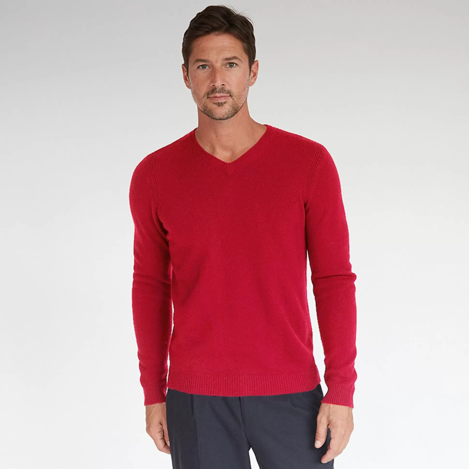 Autumn Cashmere Basic V-Neck In Red<Men Clothing