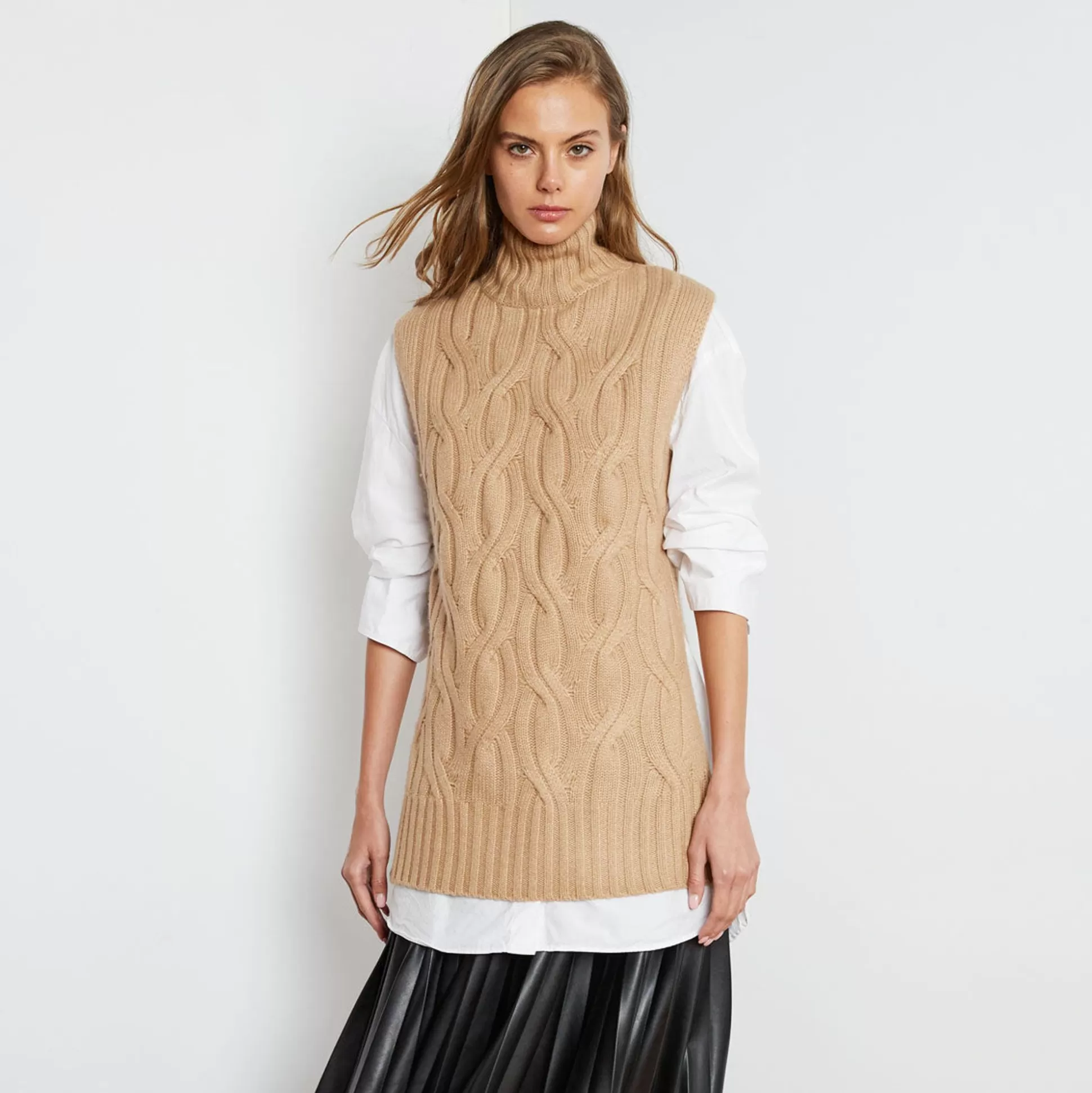 Autumn Cashmere Chunky Cable Sleeveless Tunic<Women Sweaters