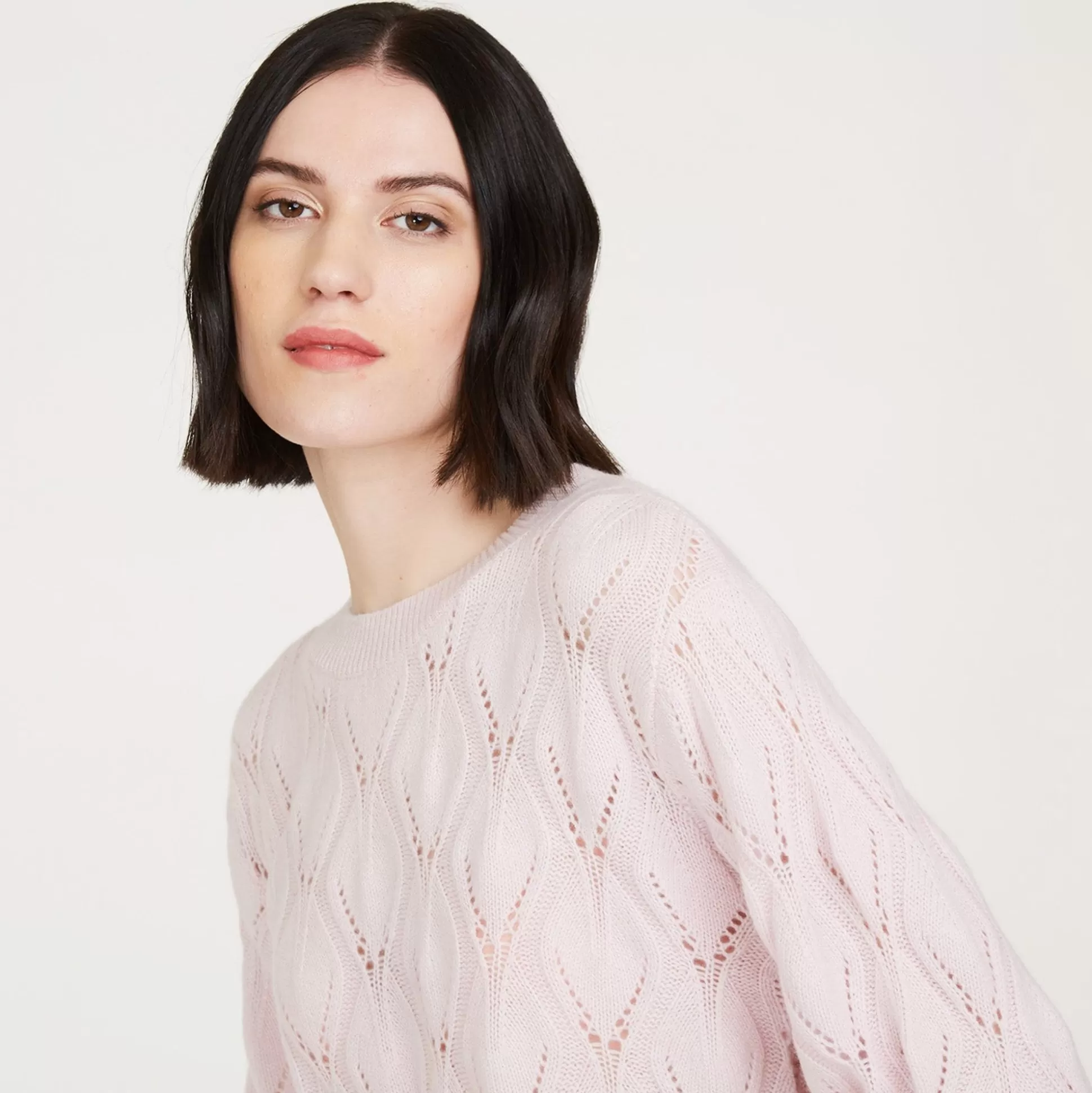 Autumn Cashmere Leaf Pointelle Cropped Boxy Crew In Cherry Blossom<Women Sweaters